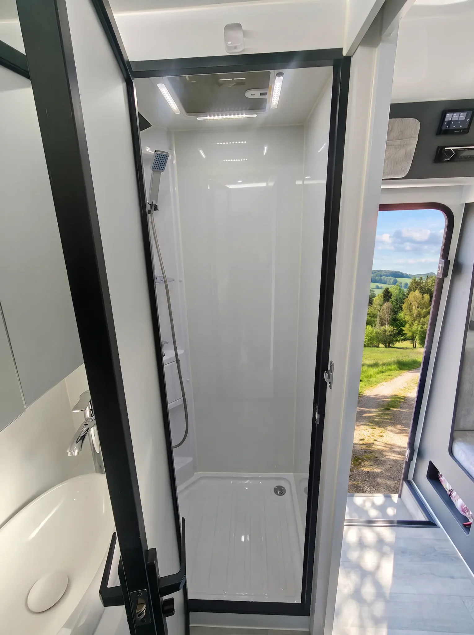 Venus 14 separate shower enclosure